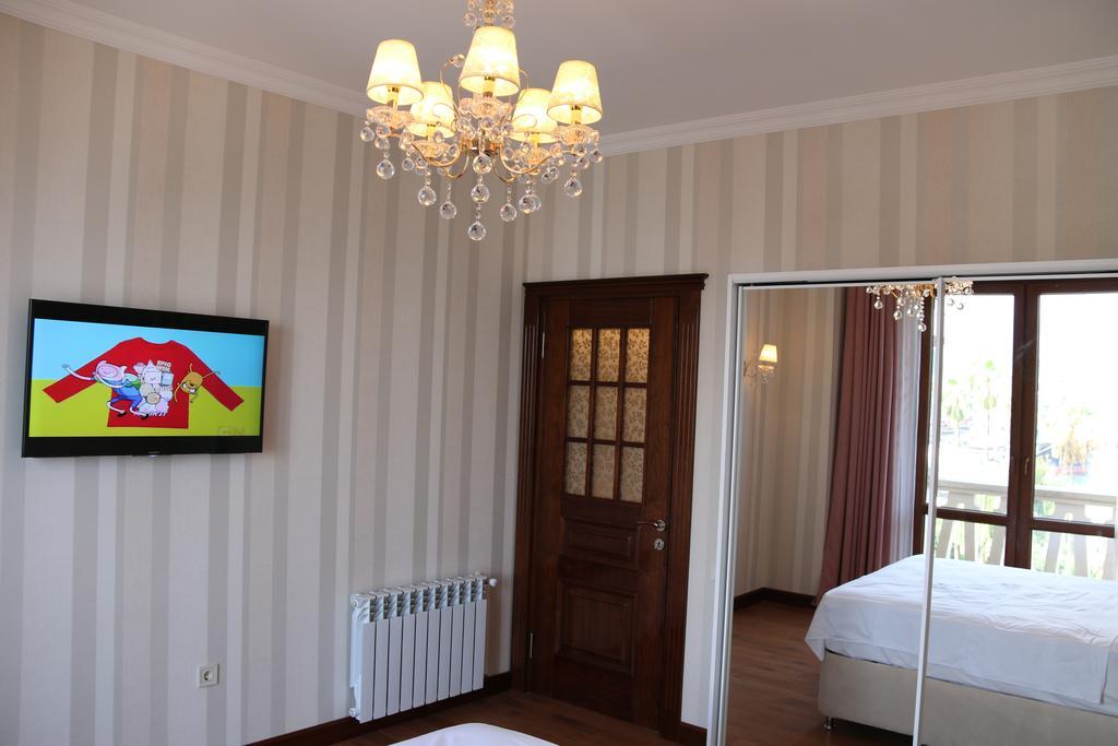 Odisea Apart Hotel Batumi Eksteriør bilde