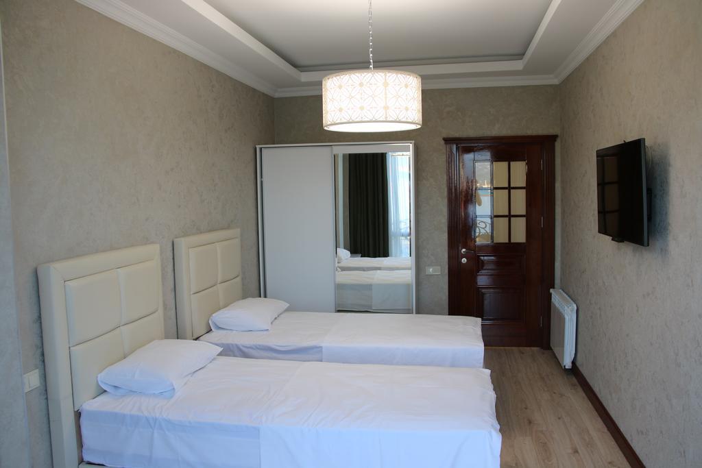Odisea Apart Hotel Batumi Eksteriør bilde