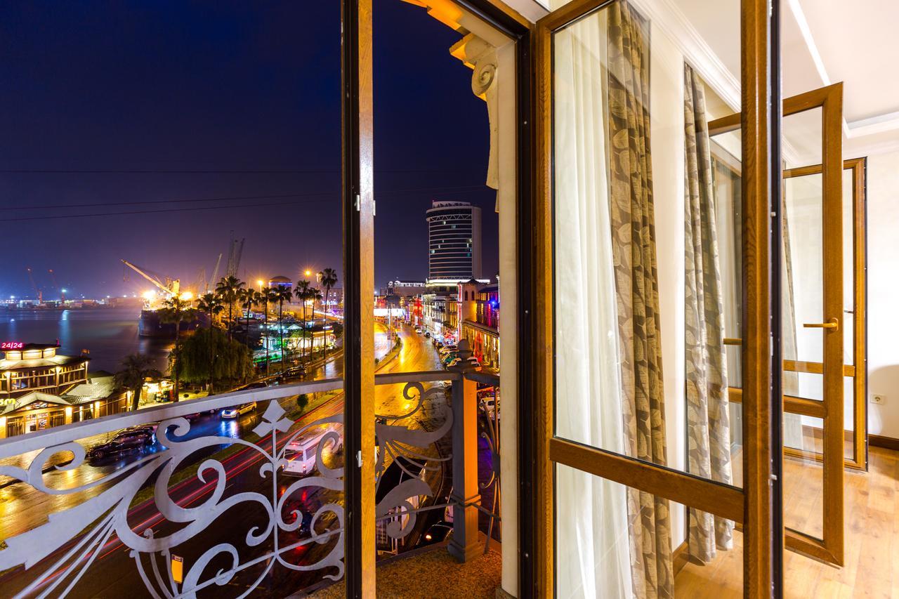 Odisea Apart Hotel Batumi Eksteriør bilde
