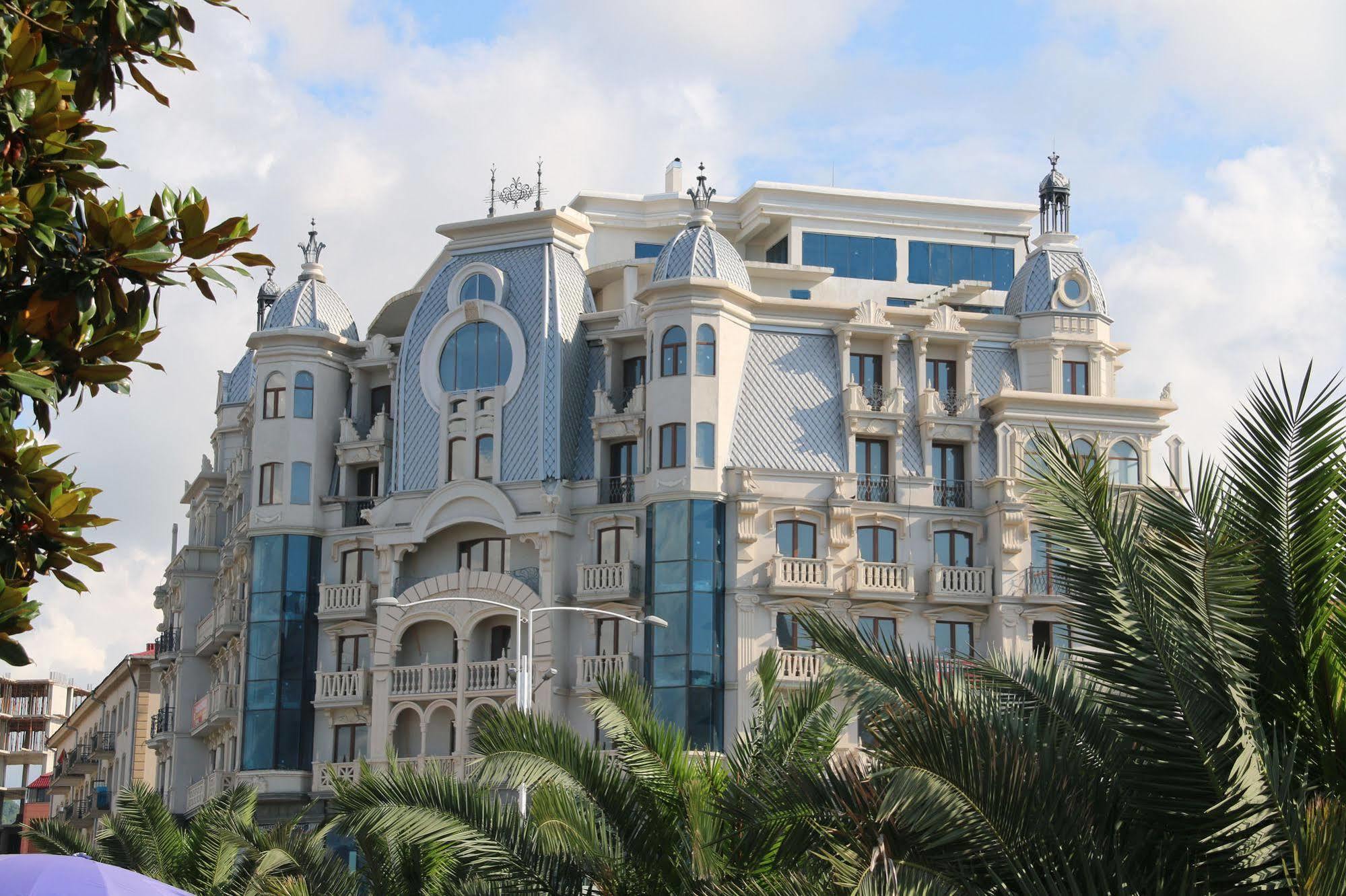 Odisea Apart Hotel Batumi Eksteriør bilde