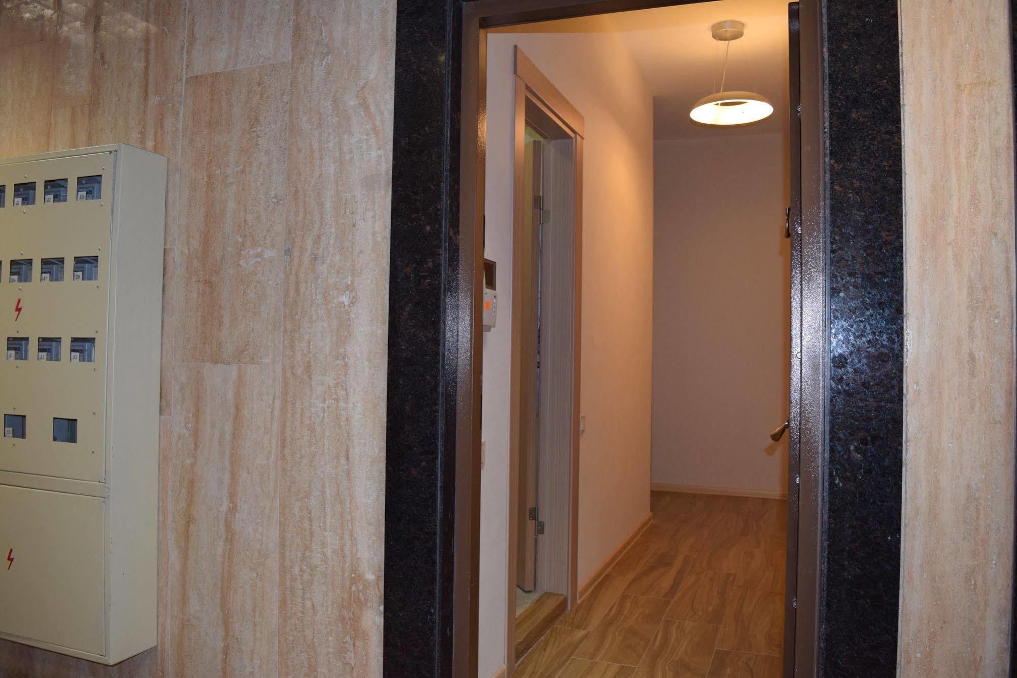 Odisea Apart Hotel Batumi Eksteriør bilde
