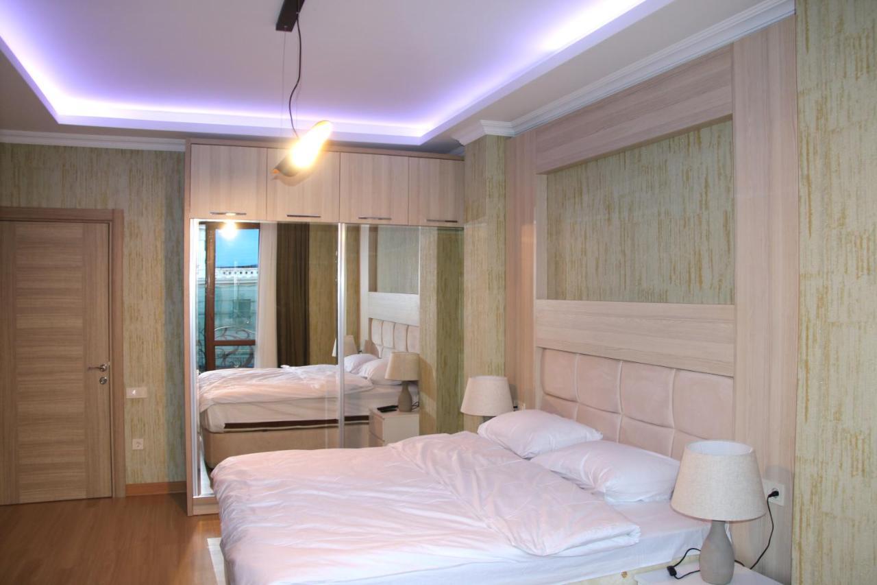 Odisea Apart Hotel Batumi Rom bilde